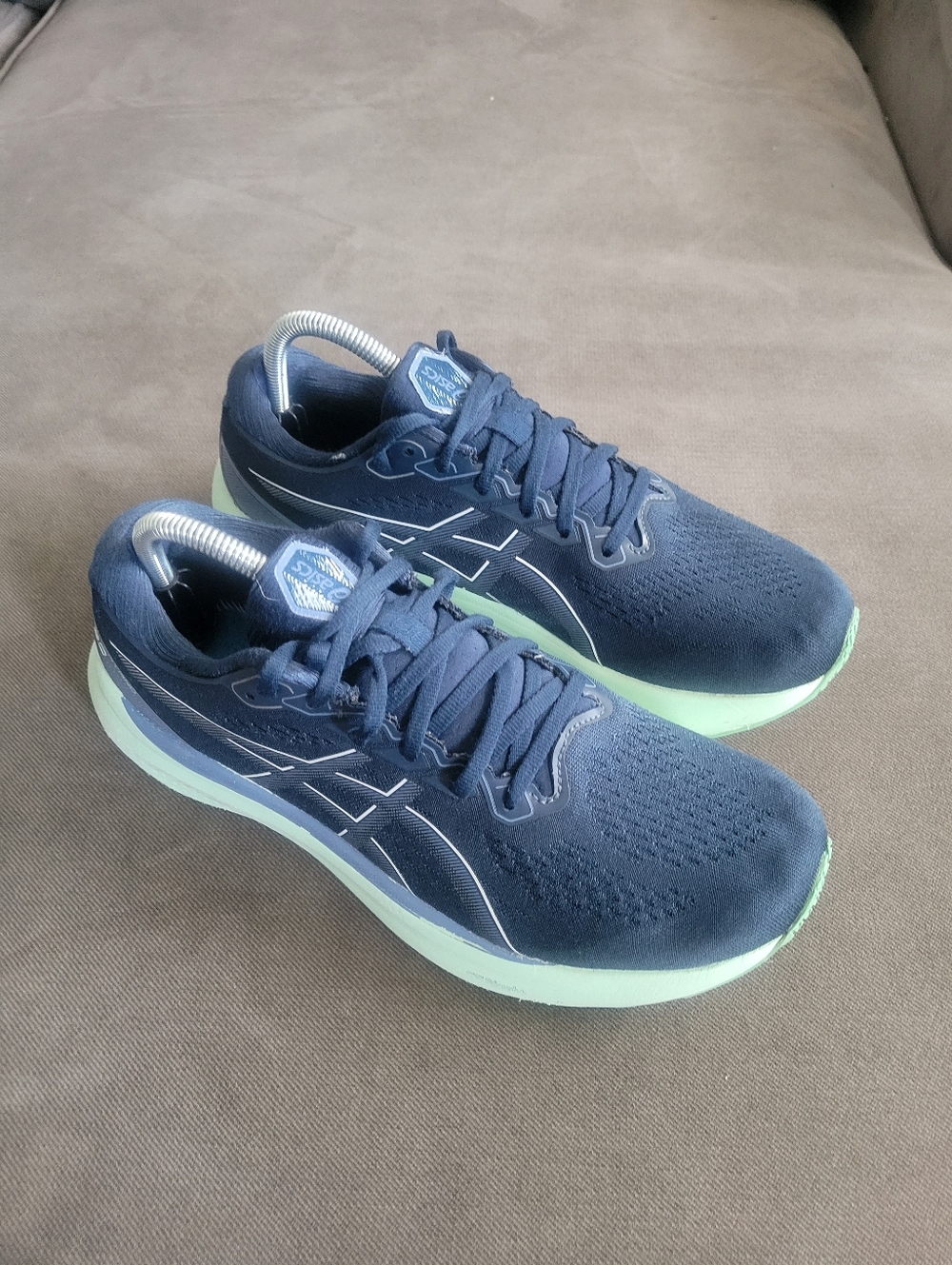 Asics Gel-Kayano 30 Running Sneakers Gym Shoes Women’s Size 10